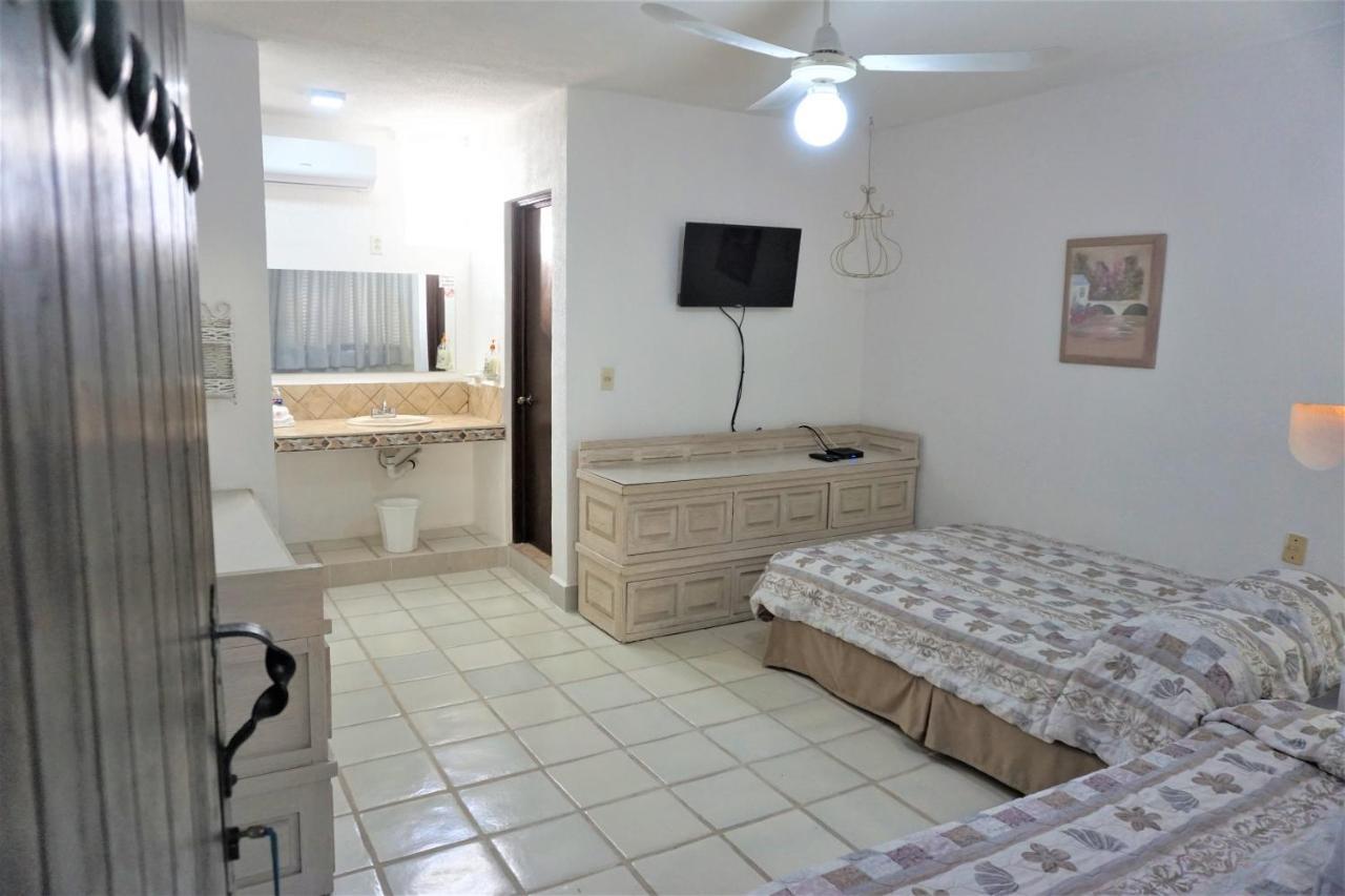 Hotel Boutique Suites Puerto Cancun Bagian luar foto