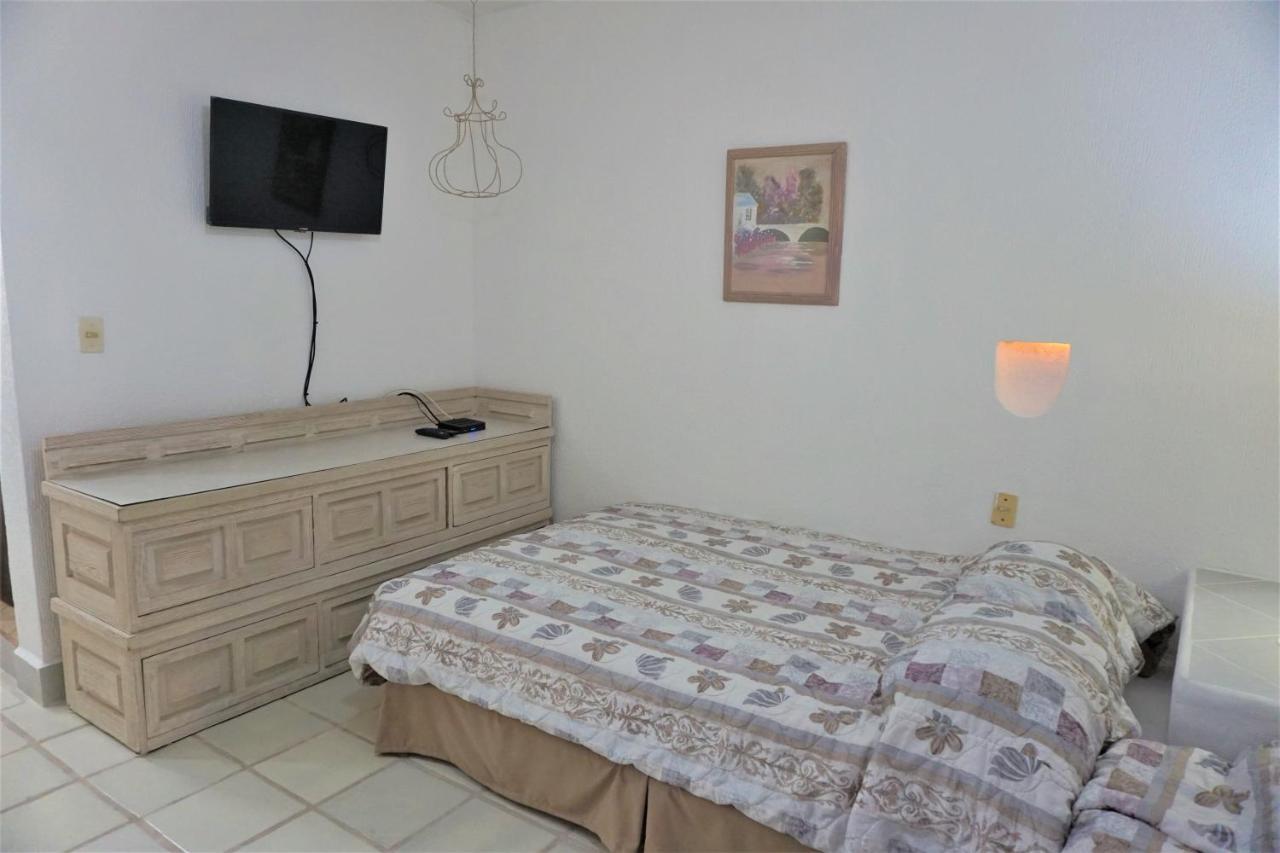 Hotel Boutique Suites Puerto Cancun Bagian luar foto